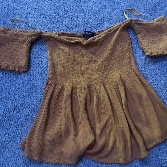 Basic - Picture 2 of 3